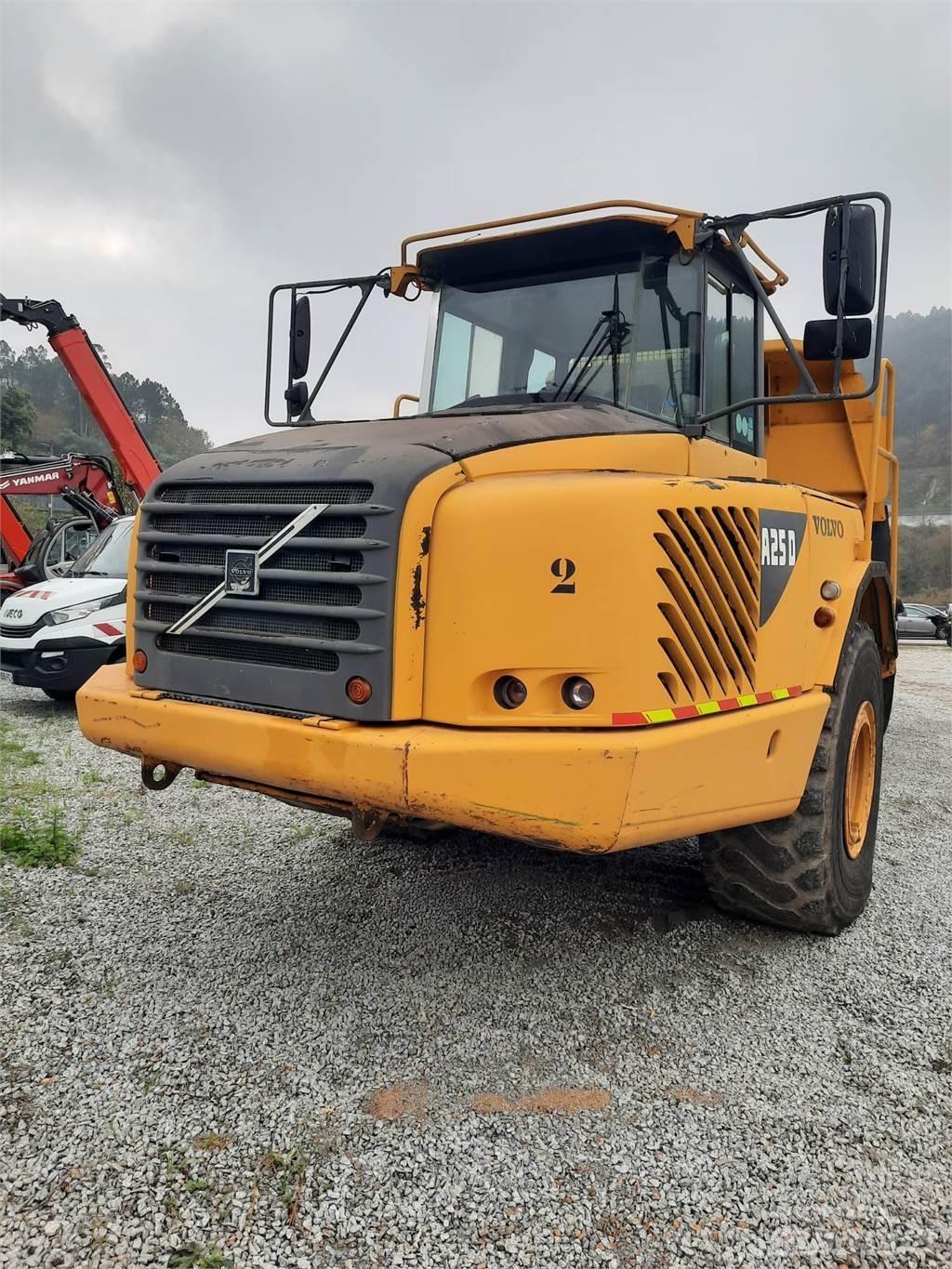 Volvo A25D Väikekallurid