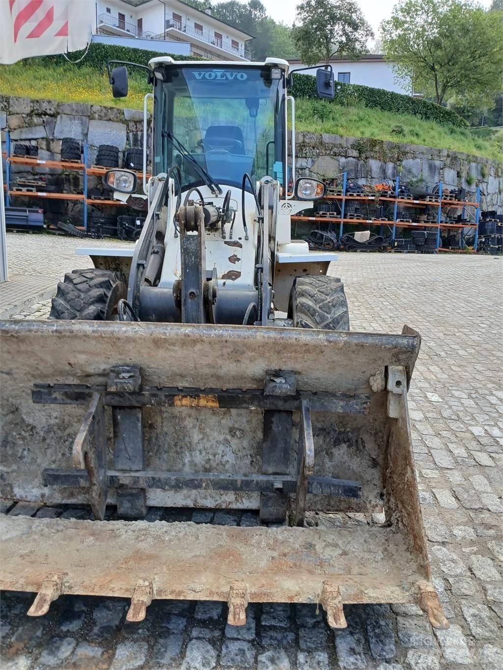 Volvo L30G Muu