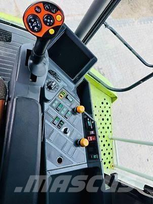 CLAAS LEXION 550 Teraviljakombainid