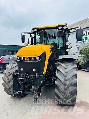 JCB FASTRAC 4220 Traktorid