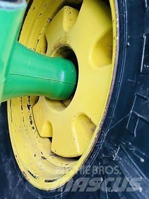 John Deere 8345R Traktorid