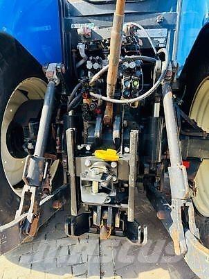 New Holland T7030 Traktorid