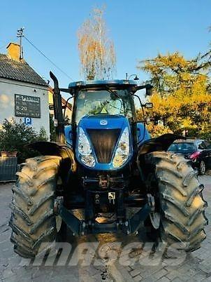New Holland T7030 Traktorid