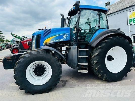 New Holland T8020 Traktorid