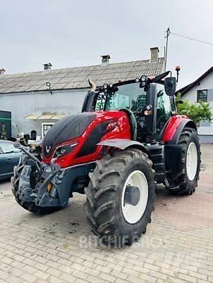 Valtra T154 Traktorid