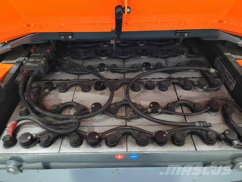 Aisle-Master 20WHE Kitsa vahekäigu tõstukid