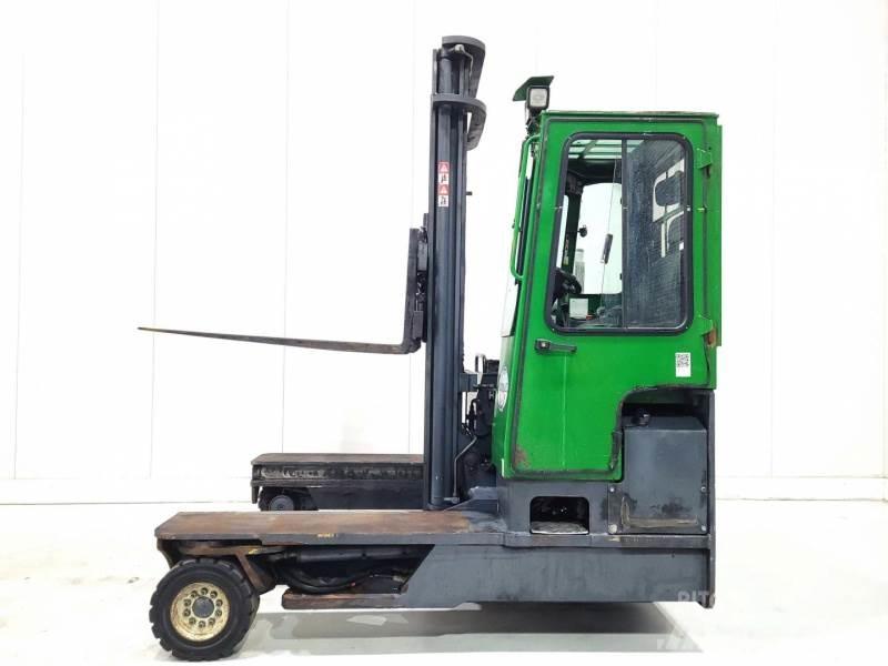 Combilift C4800 Külglaadurid