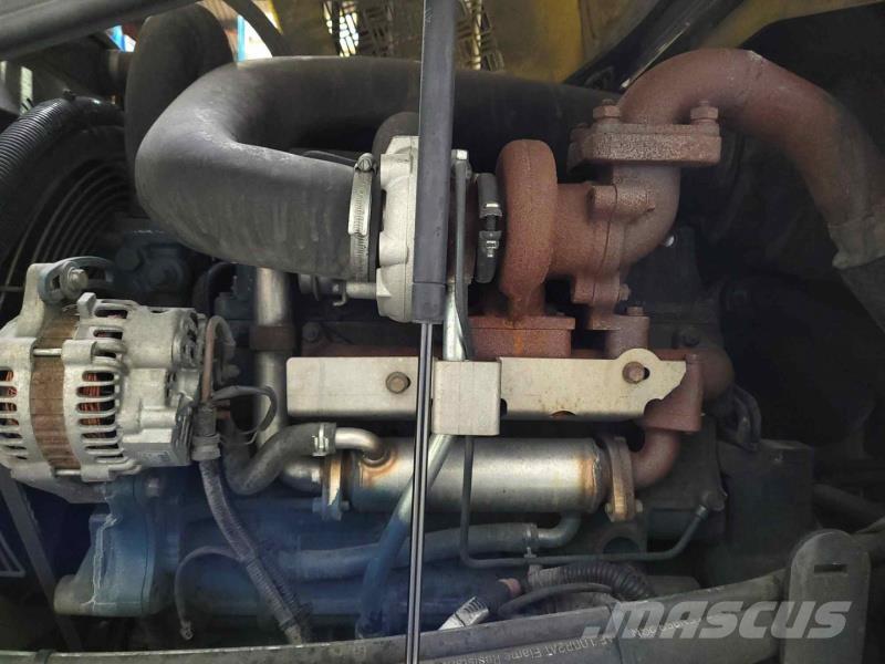 Combilift C7000 Neljasuuna lükandmastiga tõstukid