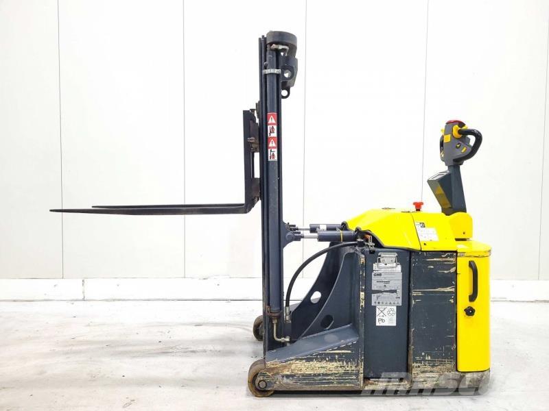 Combilift CS1500 Platvormiga virnastajad