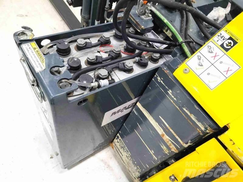 Combilift CS1500 Platvormiga virnastajad