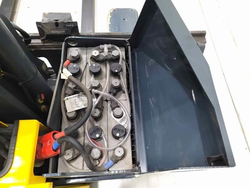 Combilift WR4 Neljasuuna lükandmastiga tõstukid