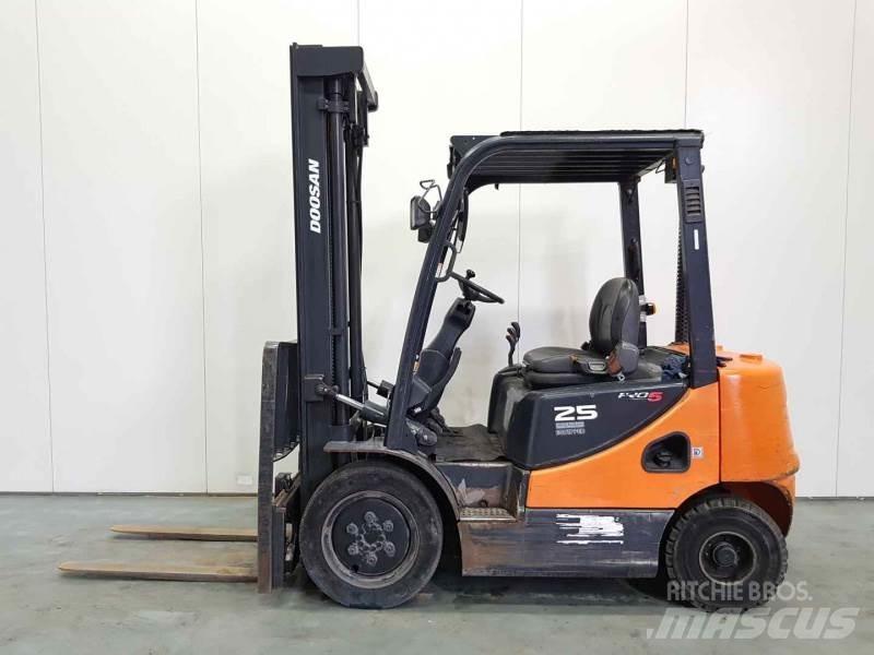 Doosan D25S-5 Diiseltõstukid