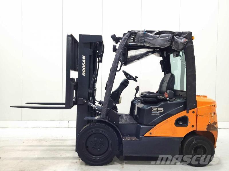 Doosan D25S-7 Diiseltõstukid