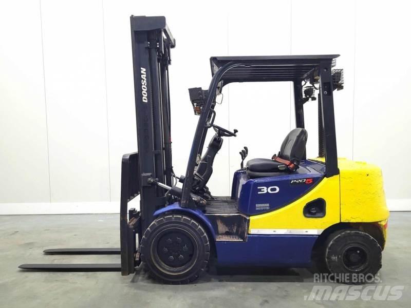 Doosan D30S-5 Diiseltõstukid