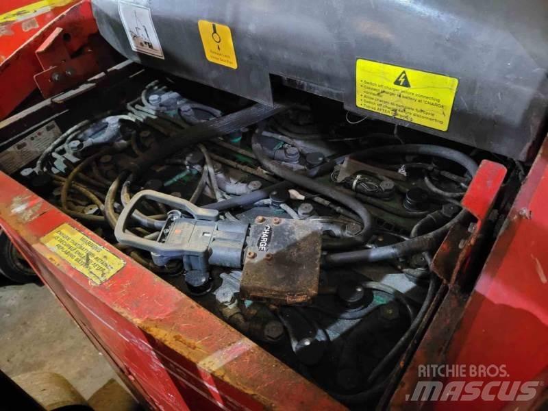 Flexi G4 AC 1200 Kitsa vahekäigu tõstukid