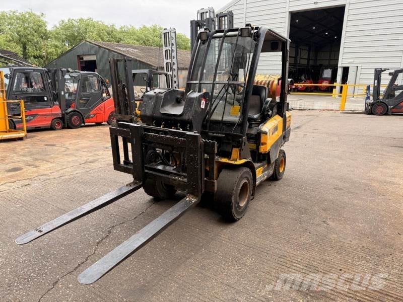 JCB TLT30G Teleskooplaadurid