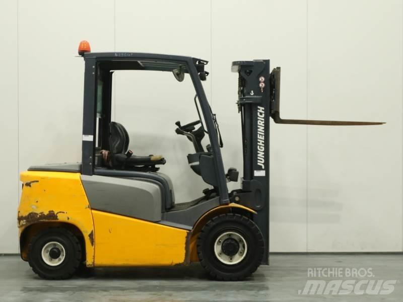 Jungheinrich DFG 425 Diiseltõstukid