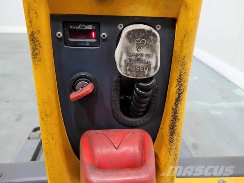 Jungheinrich EMC B10 Järelkäidavad virnastajad
