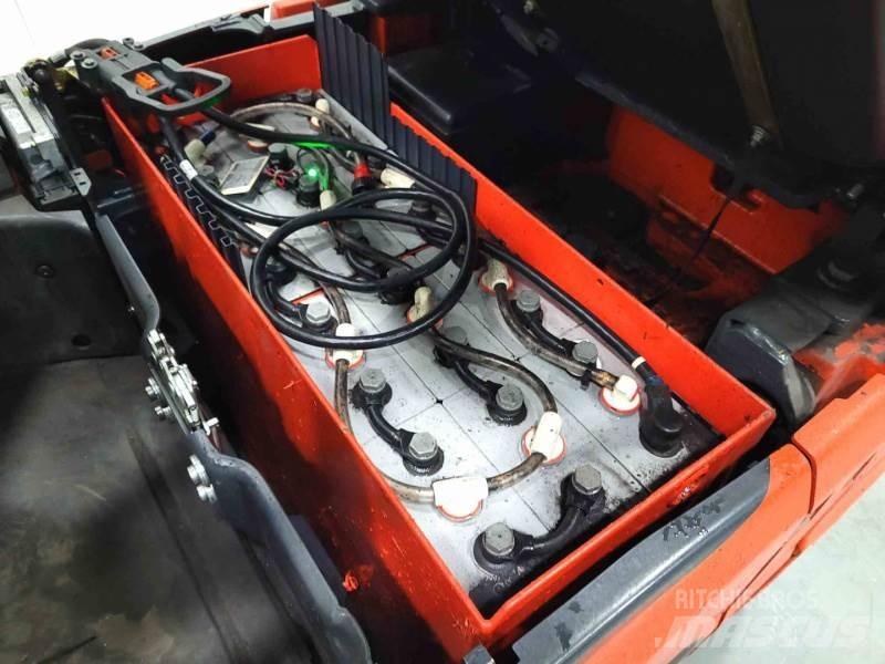 Linde E12-02 386 Kahveltõstukid - muud