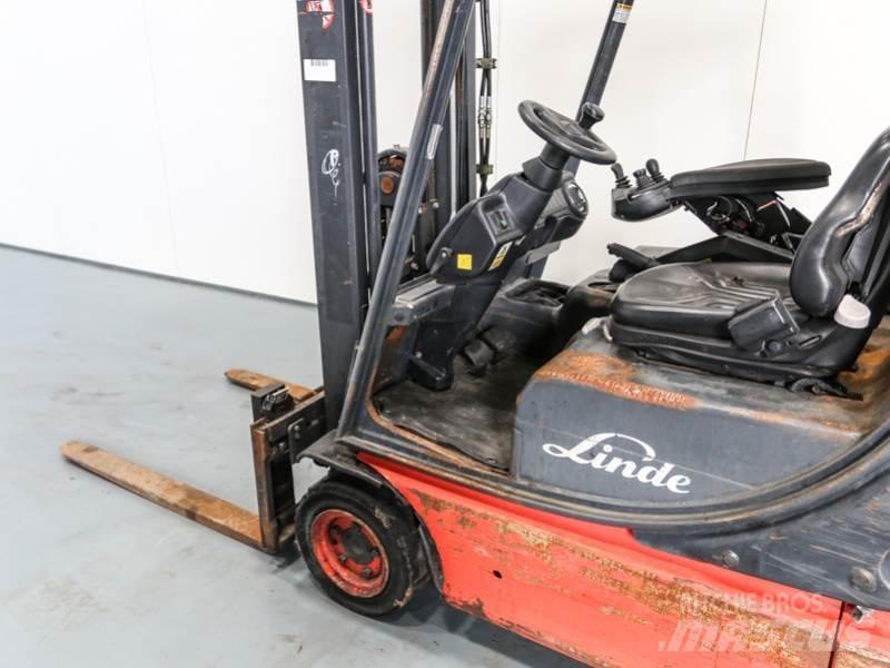 Linde E14-02 Kahveltõstukid - muud