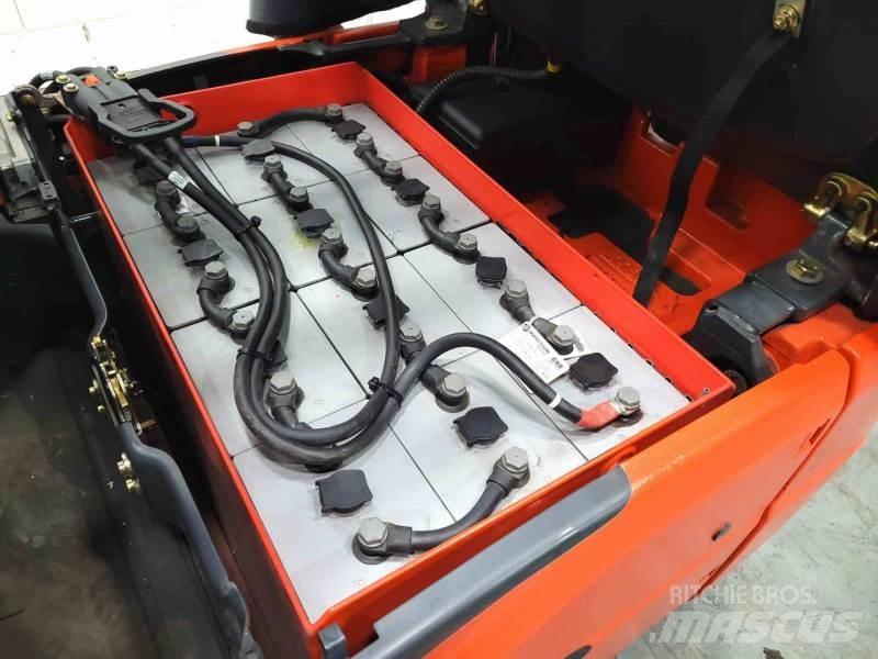 Linde E15-02 Kahveltõstukid - muud
