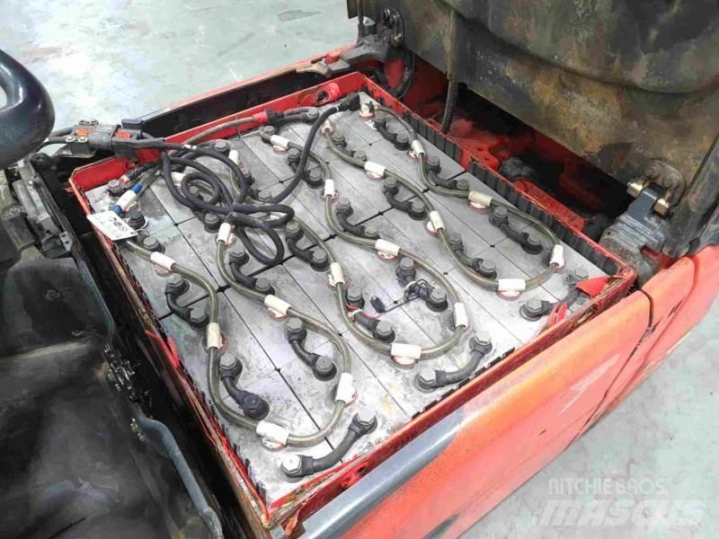 Linde E18L-02 386 Kahveltõstukid - muud
