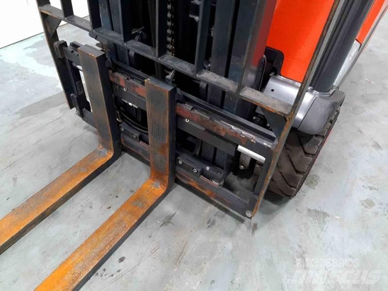 Linde E20PH-02 386 Elektritõstukid