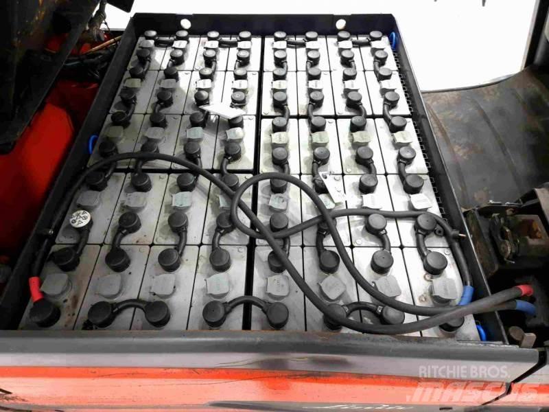 Linde E30L-01 Elektritõstukid