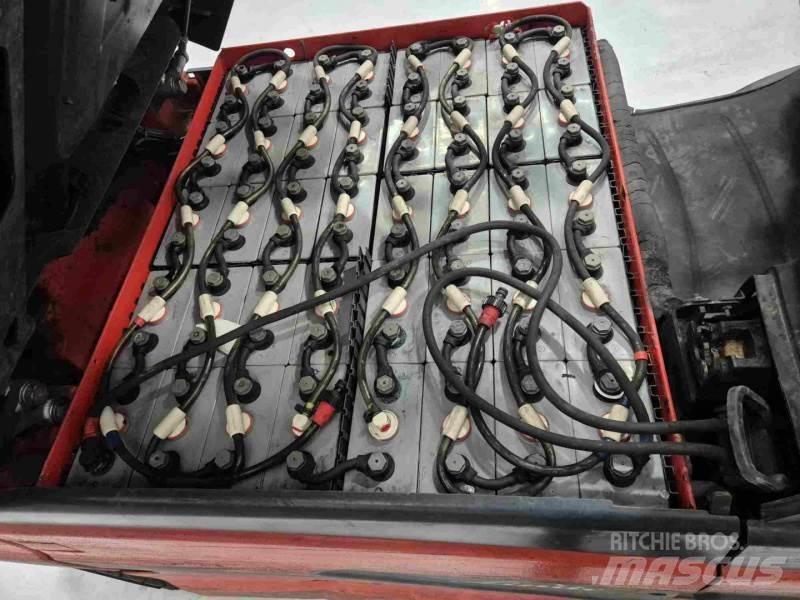 Linde E30L-01 Elektritõstukid