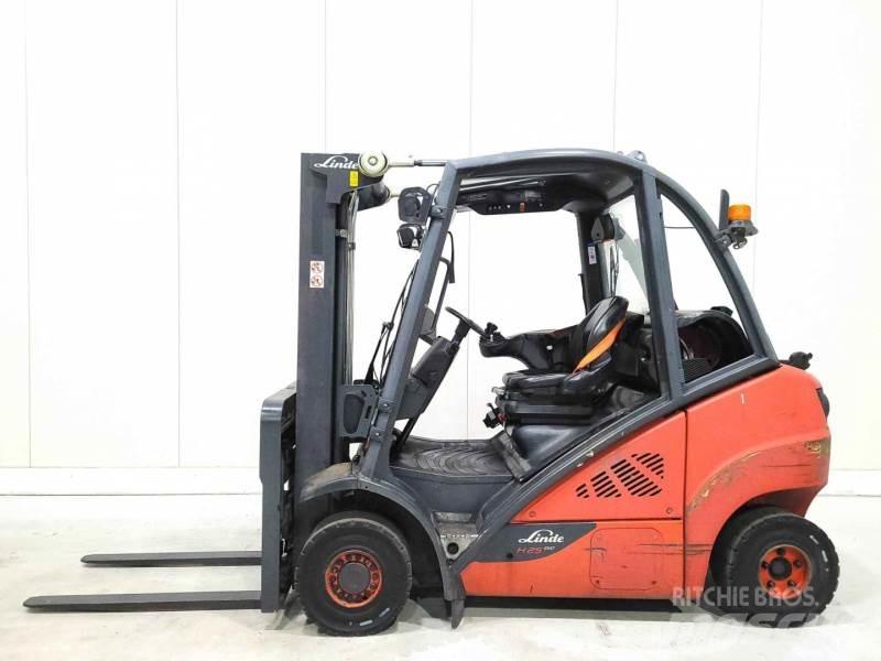 Linde H25T-02 Gaasitõstukid