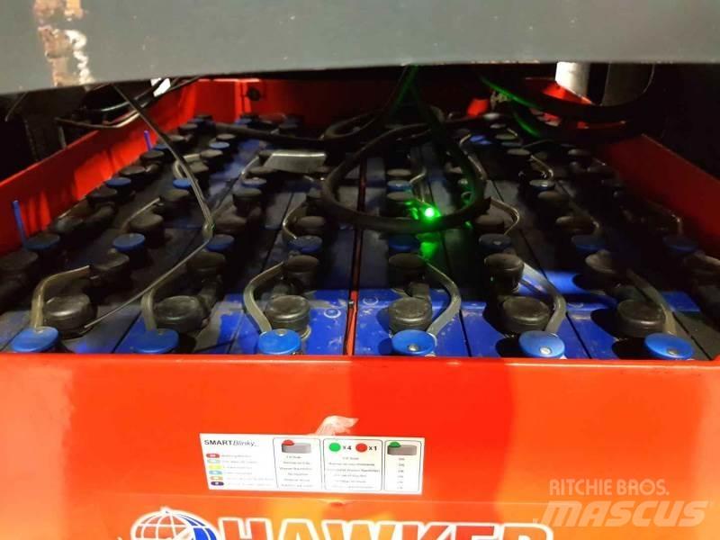 Linde K 011 Kitsa vahekäigu tõstukid