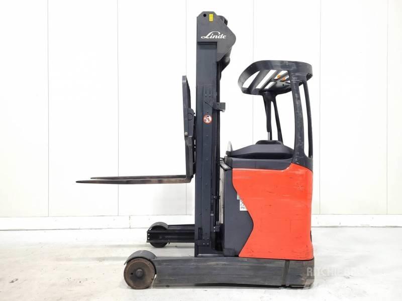 Linde R16-01 Lükandmastiga tõstukid