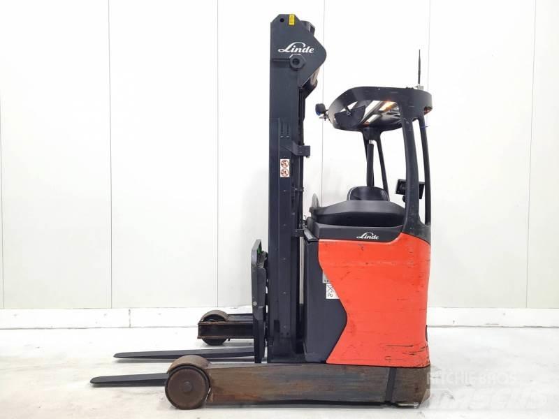 Linde R16-01 Lükandmastiga tõstukid