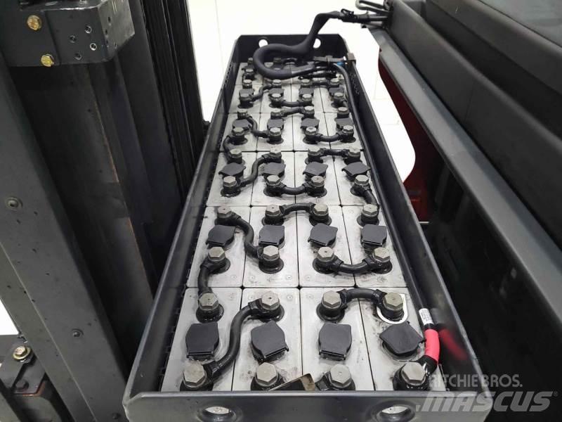 Linde R16-01 1120 Lükandmastiga tõstukid