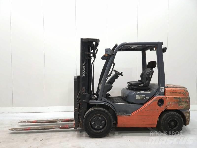 Toyota 52-8FDJF35 Diiseltõstukid