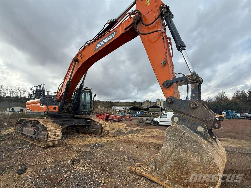 Doosan DX490LC-7K Roomikekskavaatorid