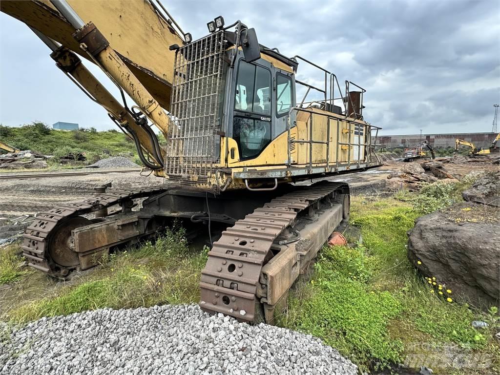 Komatsu PC750LC-7K Roomikekskavaatorid