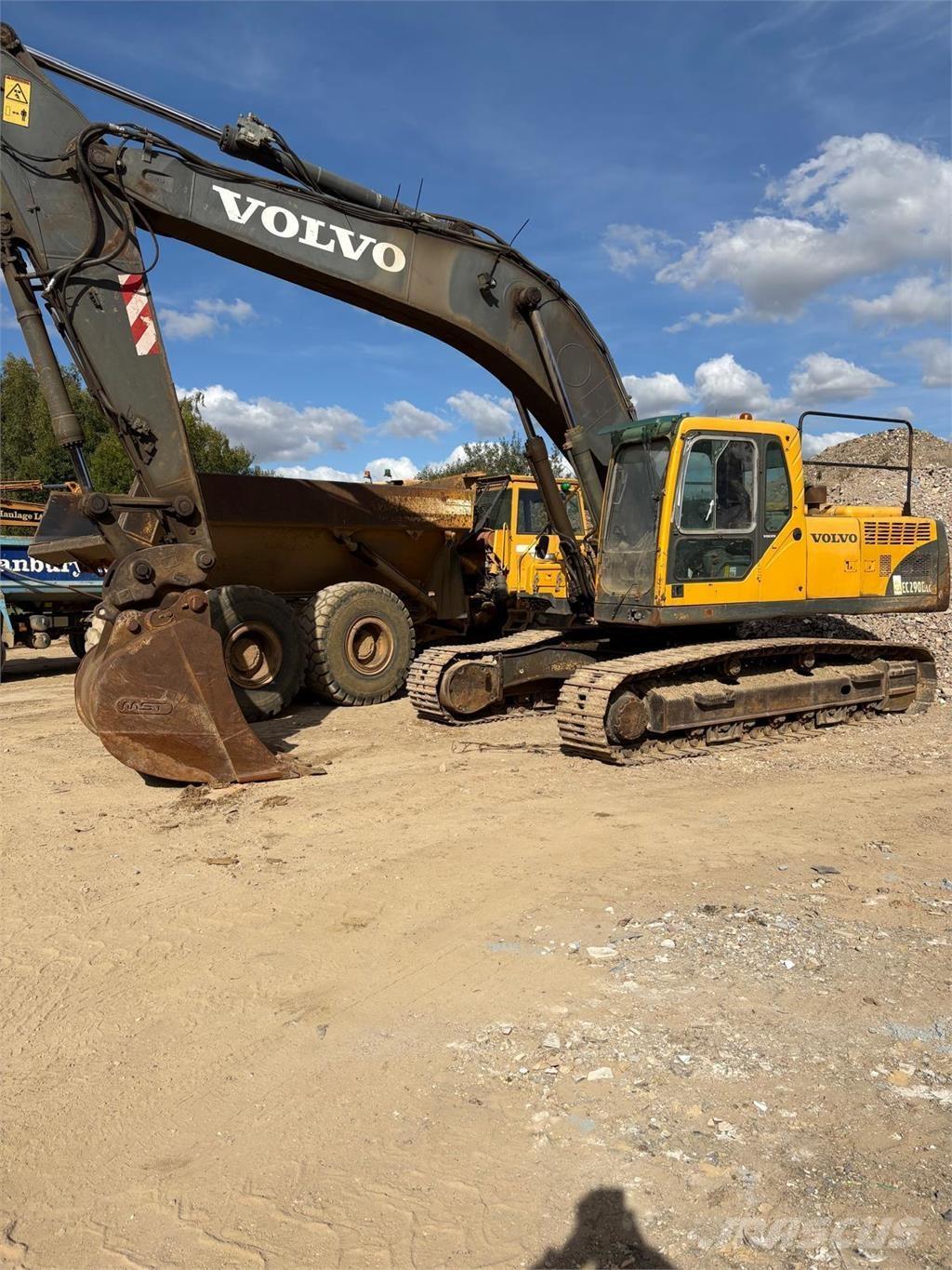 Volvo EC290BLC Roomikekskavaatorid