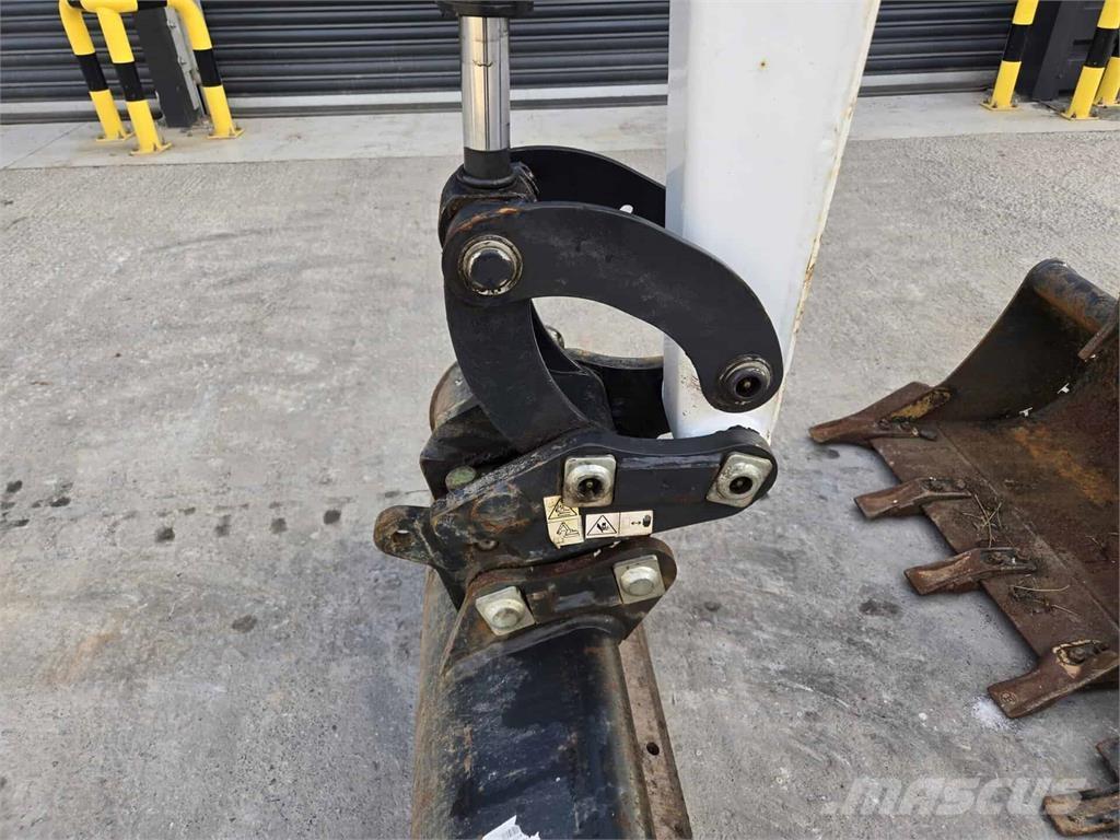 Bobcat E17 Miniekskavaatorid < 7 t