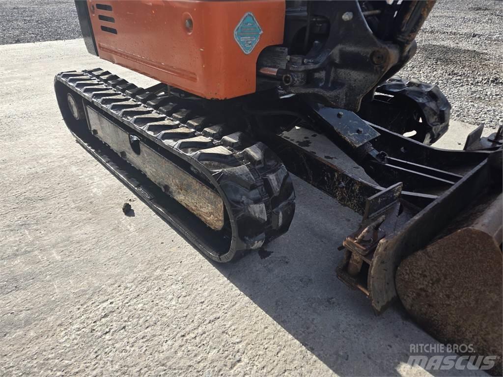 Hitachi ZX19 Miniekskavaatorid < 7 t