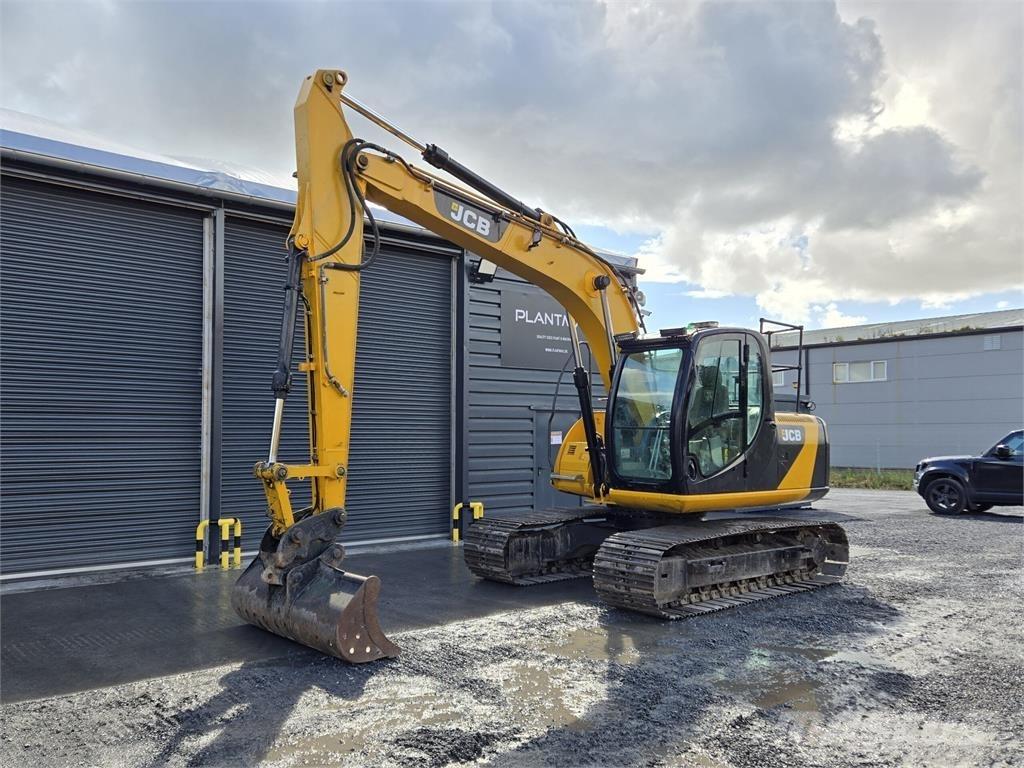 JCB 130LC Väikeekskavaatorid 7t-12t
