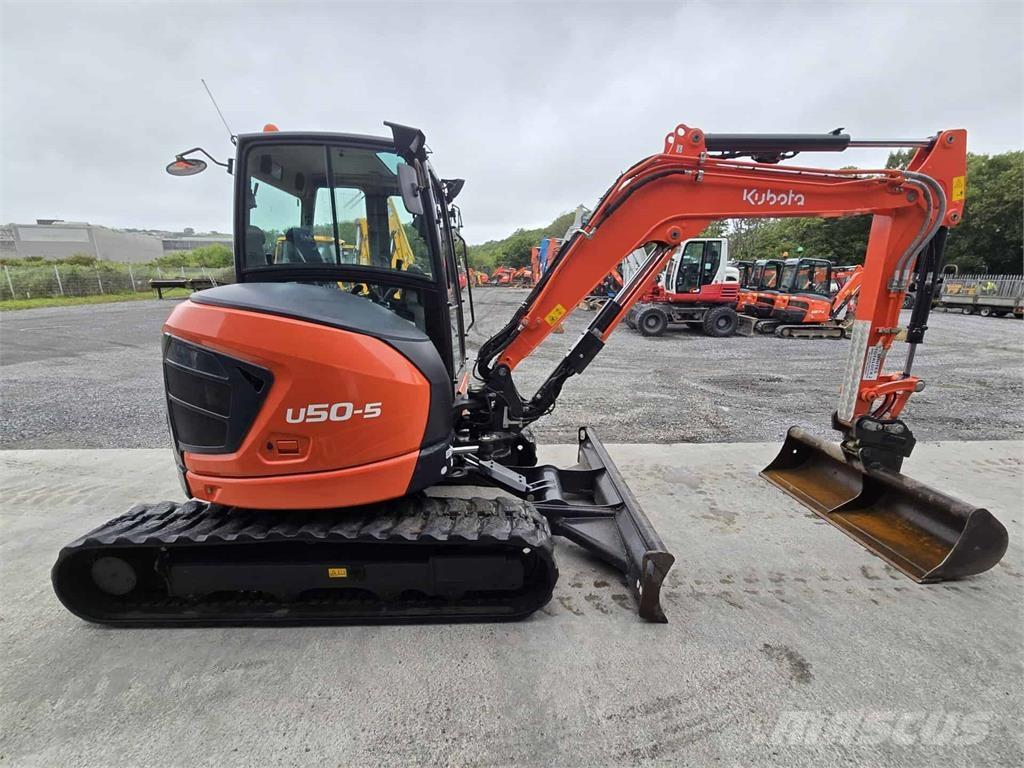 Kubota U50-5 Väikeekskavaatorid 7t-12t