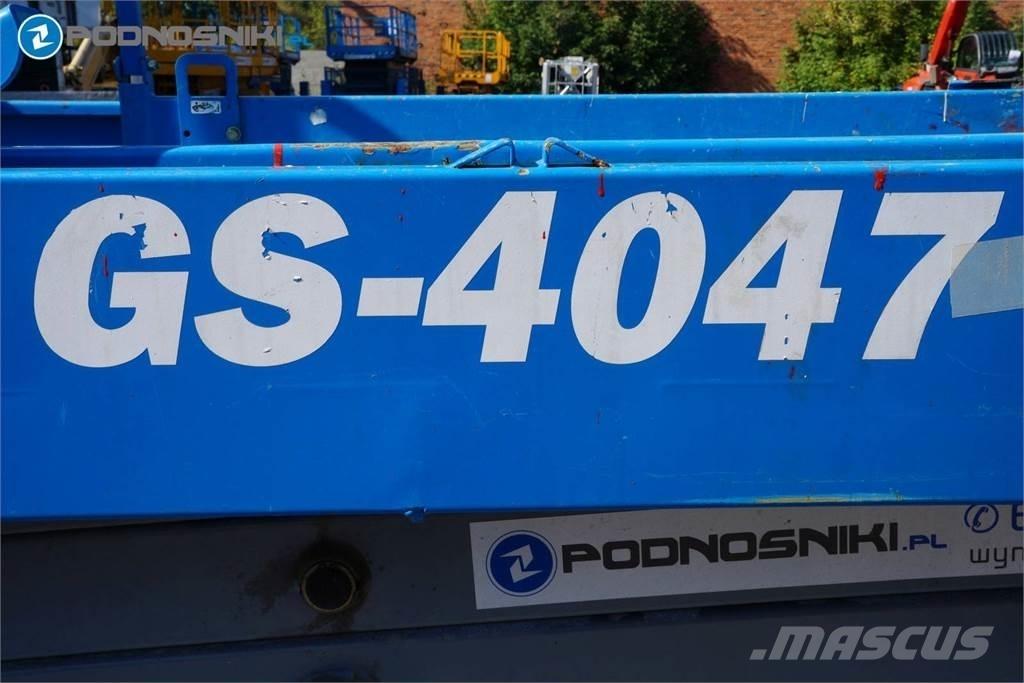 Genie 4047 Käärtõstukid