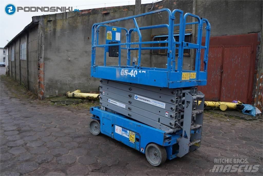 Genie 4047 Käärtõstukid