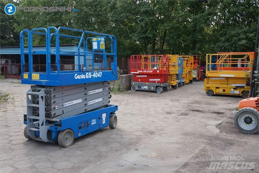 Genie 4047 Käärtõstukid