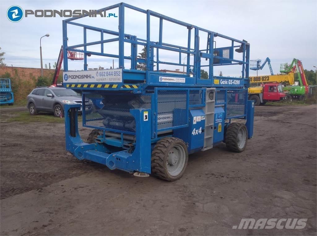 Genie 4390 Käärtõstukid