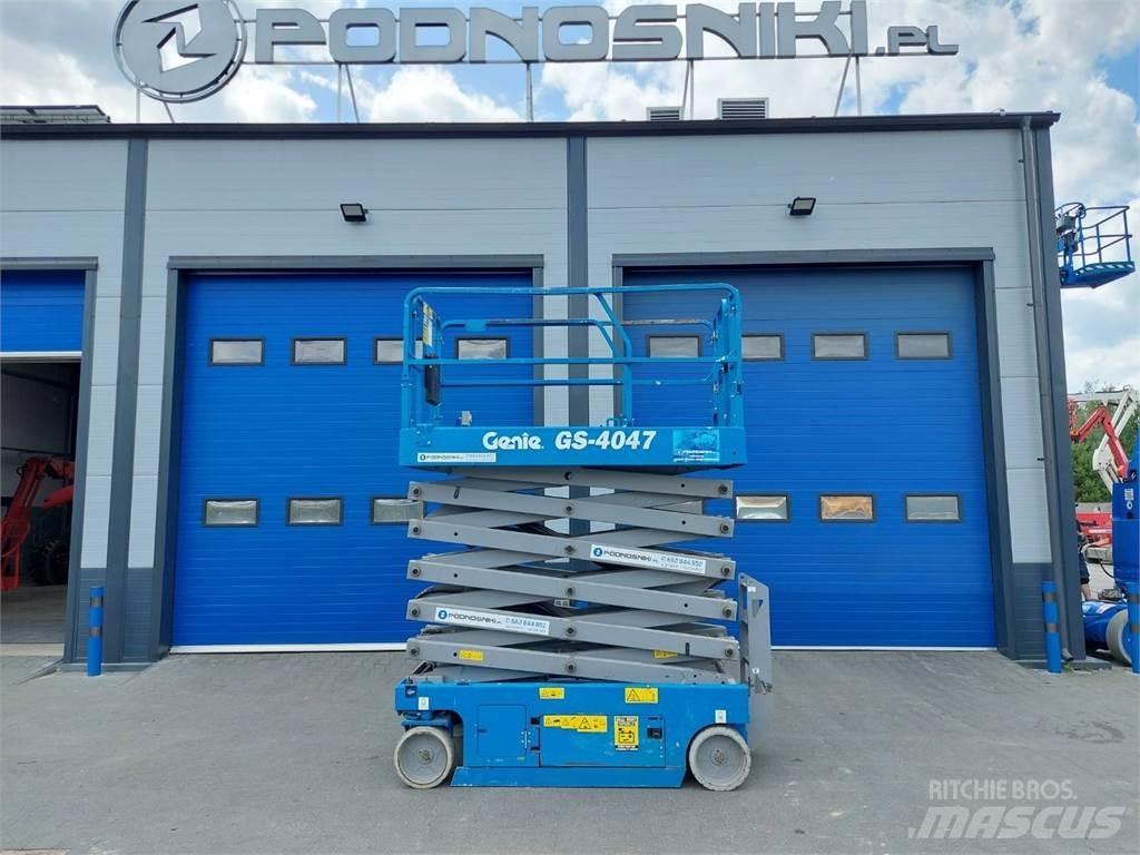 Genie GS-4047 Käärtõstukid