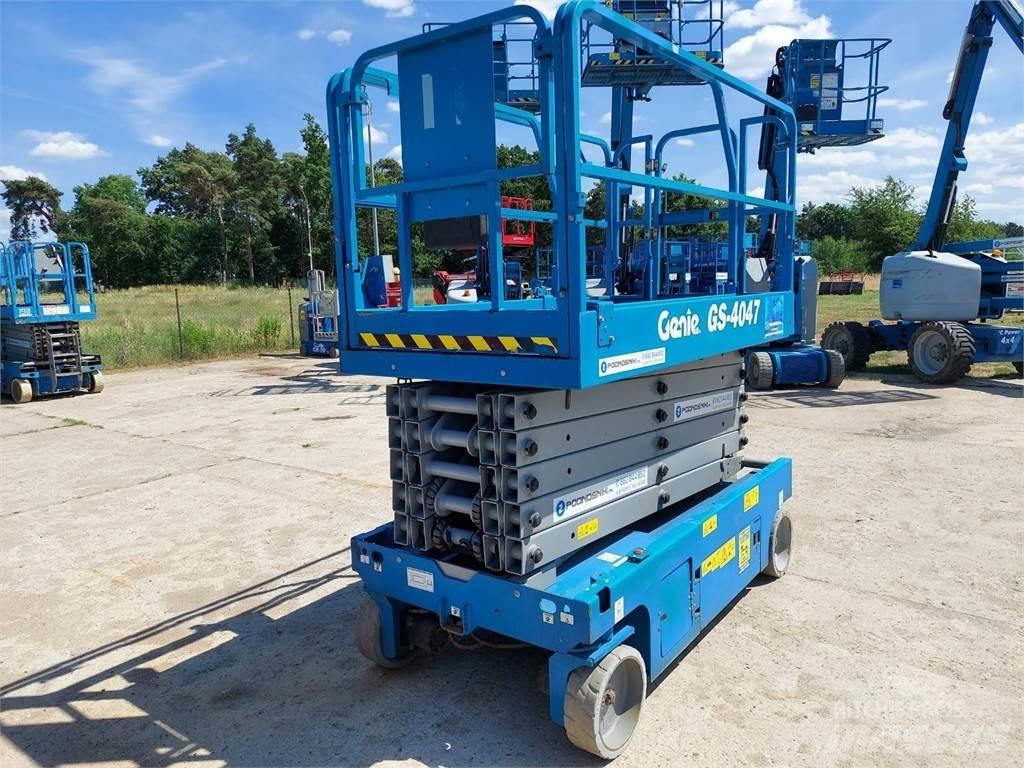 Genie GS-4047 Käärtõstukid
