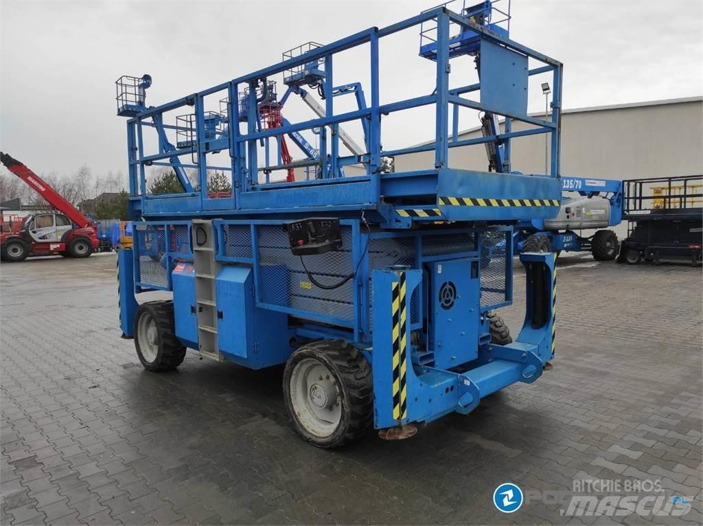 Genie GS-4390 Käärtõstukid