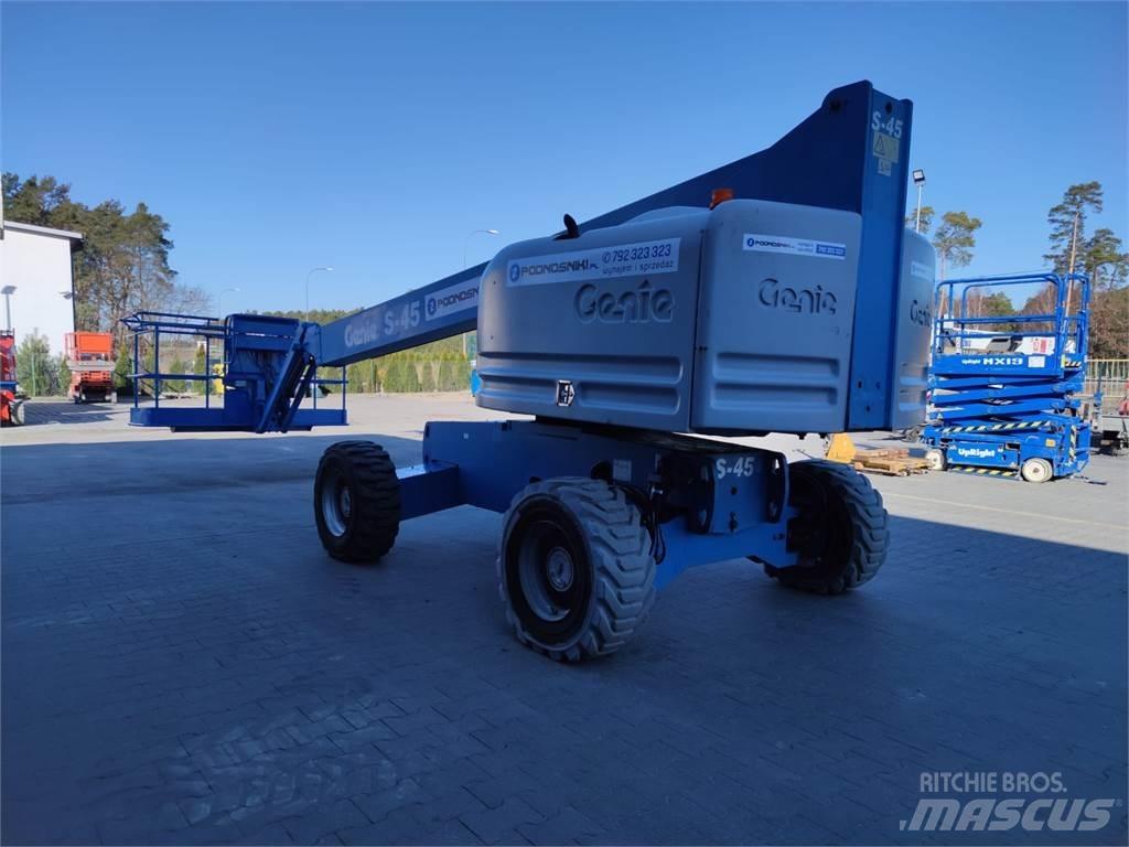 Genie S-45 Teleskoop poomtõstukid